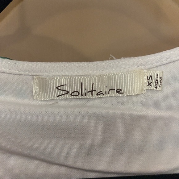 Solitaire white sleeveless with lace up neck & emodress size XS - Picture 10 of 12